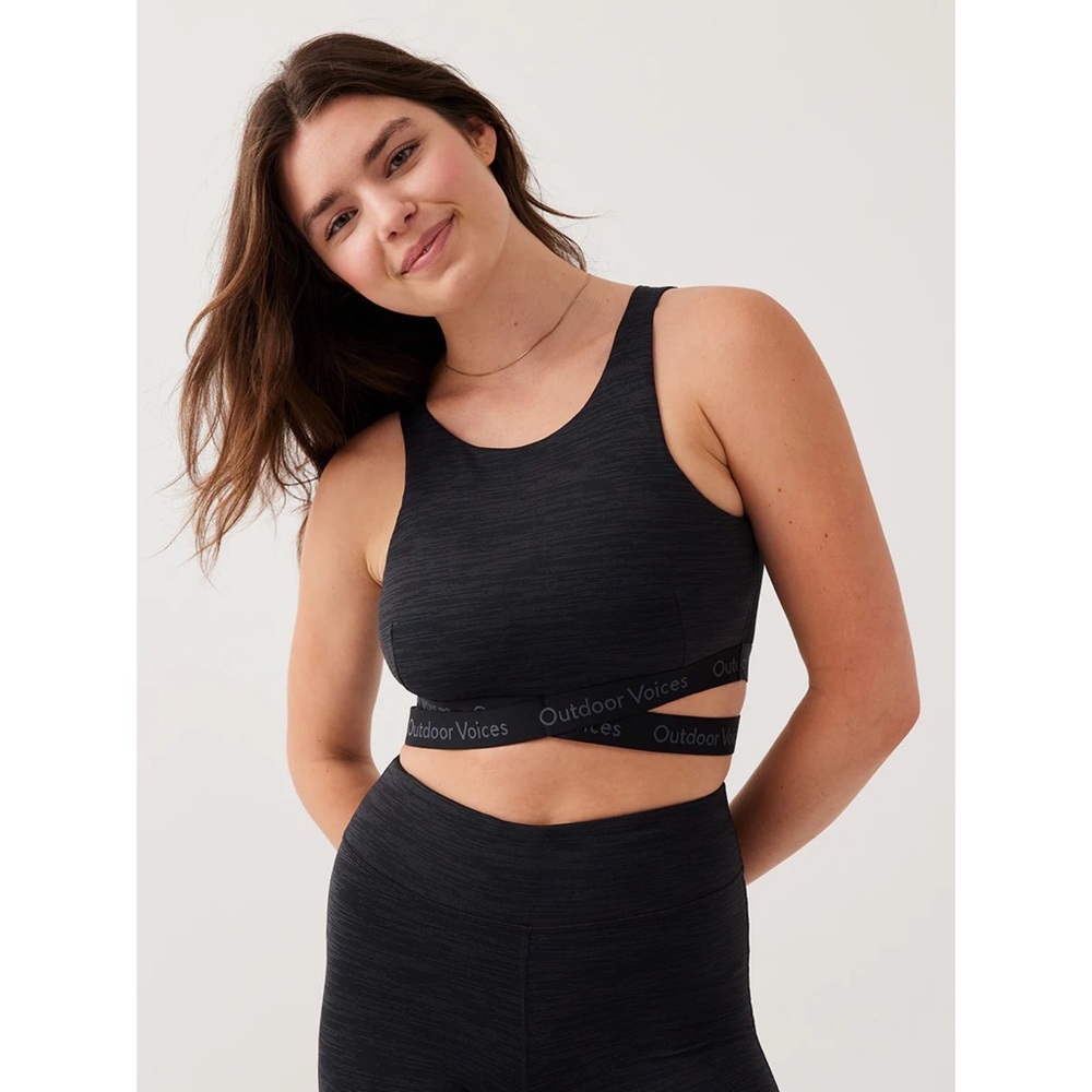 NWT Outdoor Voices Move Free Criss Cross TechSweat Night Crop Top Sports‎ Bra